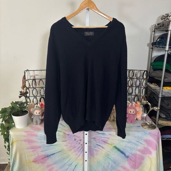 BROOKS BROTHERS 100% CASHMERE Men's Navy V-Neck Sweater 42” chest XL - Picture 4 of 9